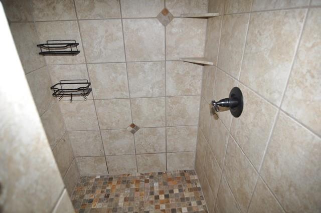 Forest Glenn West - Residential Lease