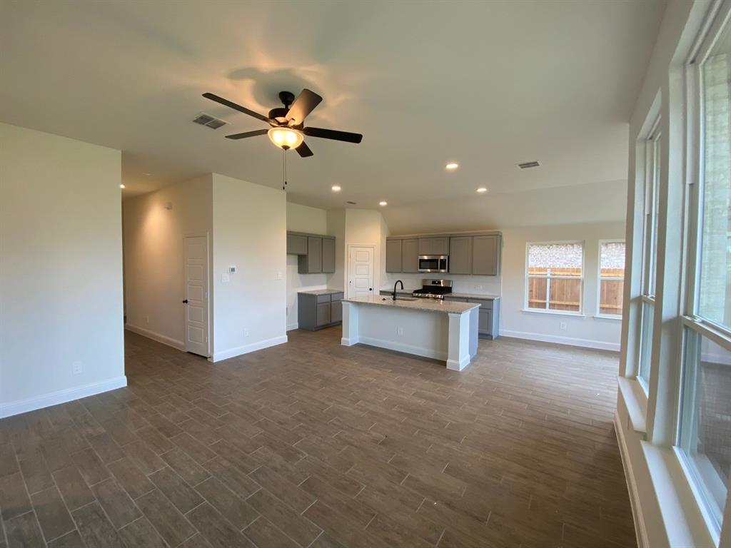 Summer Crest - Residential