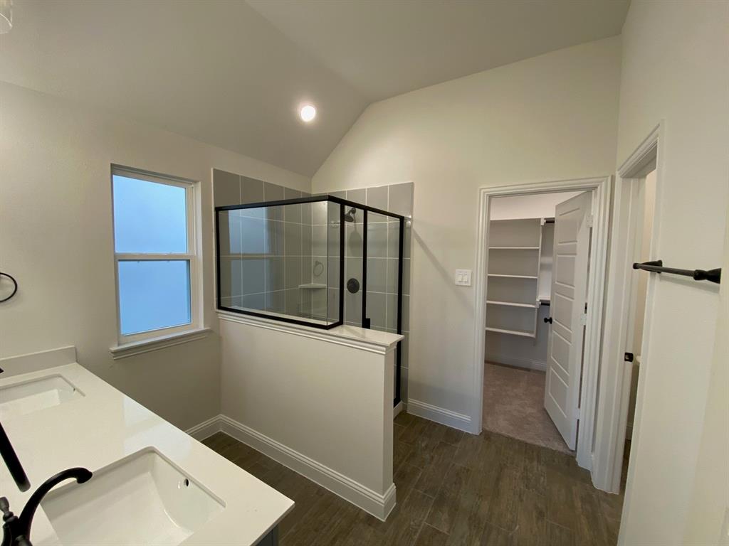 Summer Crest - Residential