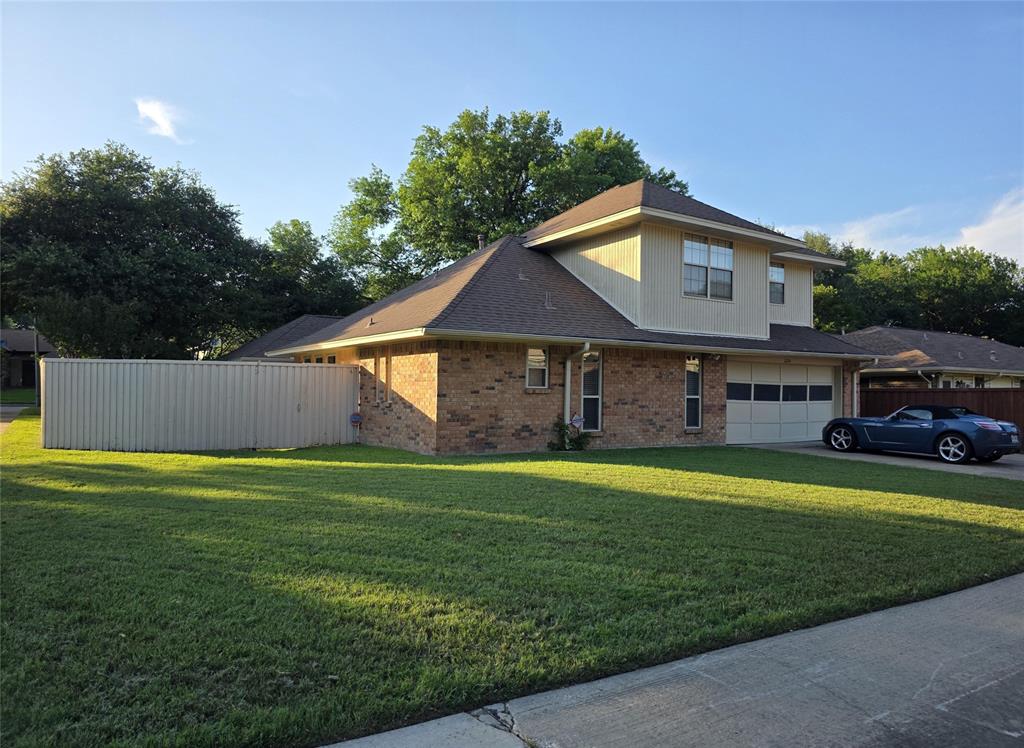 2214 Shannon Lane