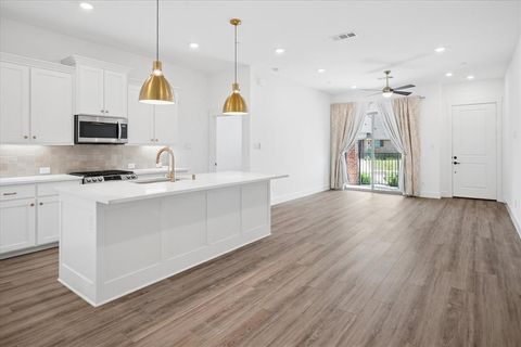 Photo of 613 Cloverleaf Drive, Wylie, TX 75098 (MLS # 21143653)