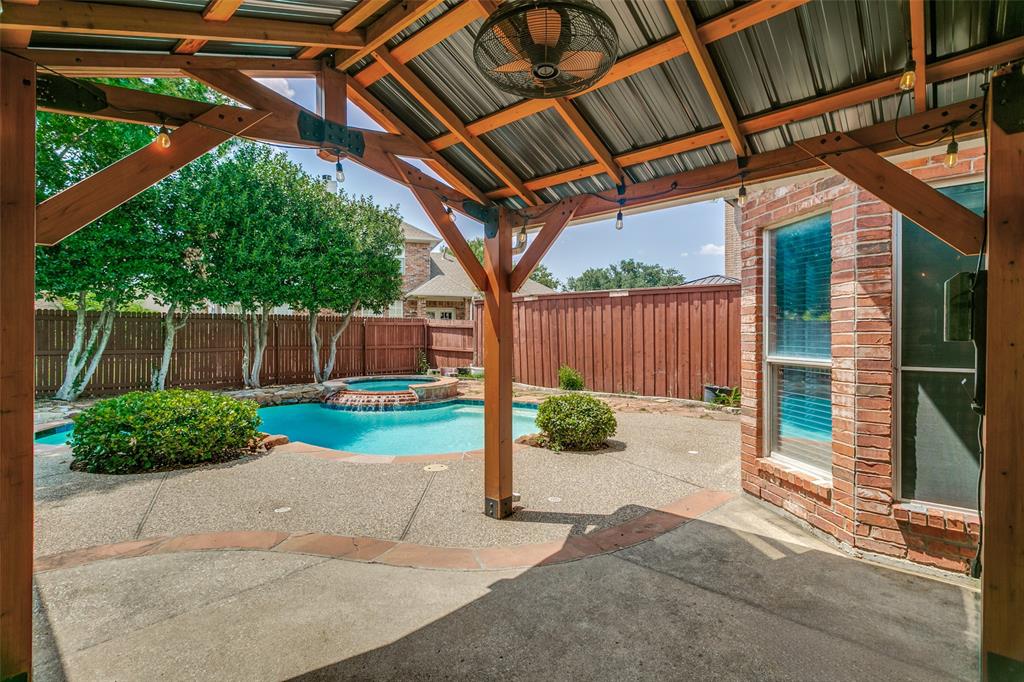 2409 Candlebrook Drive