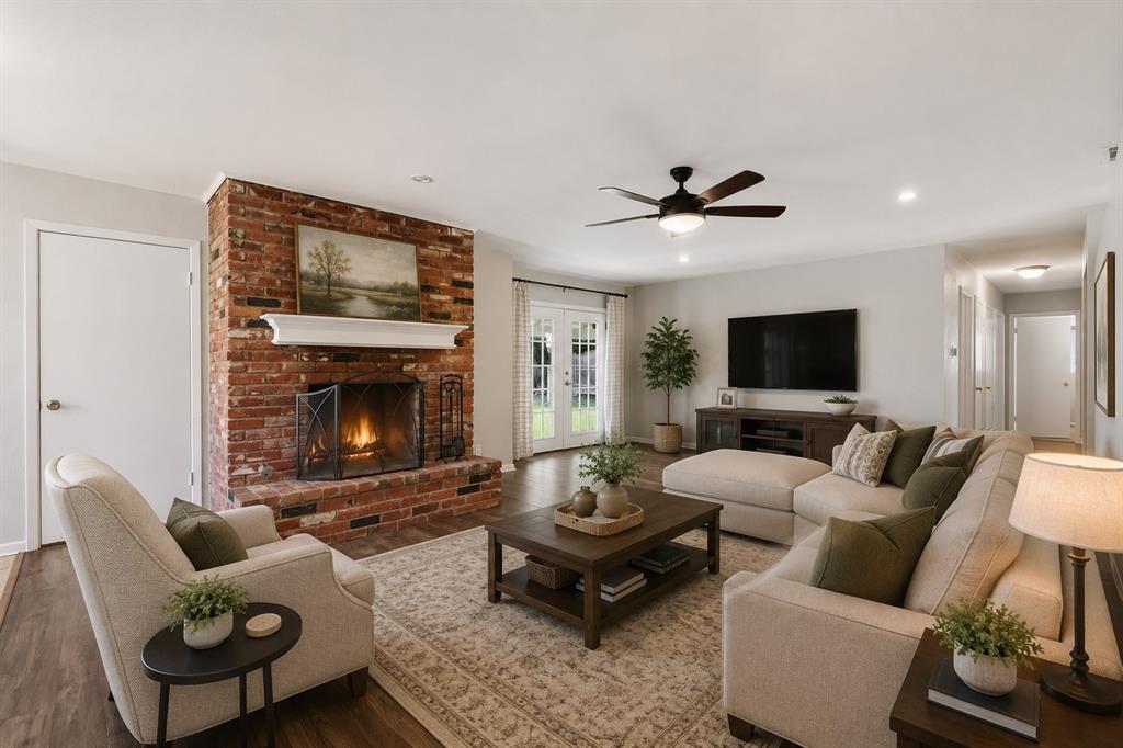 6120 Waco Way