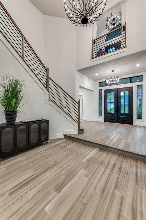 2715 Carriage Trail