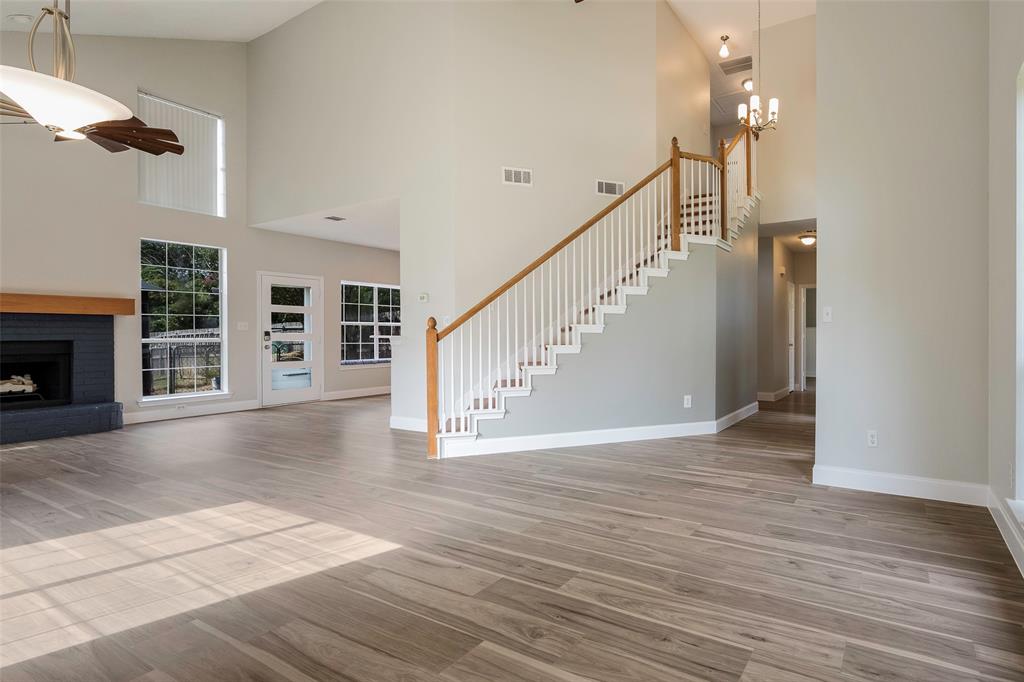 Oaks 02 - Residential