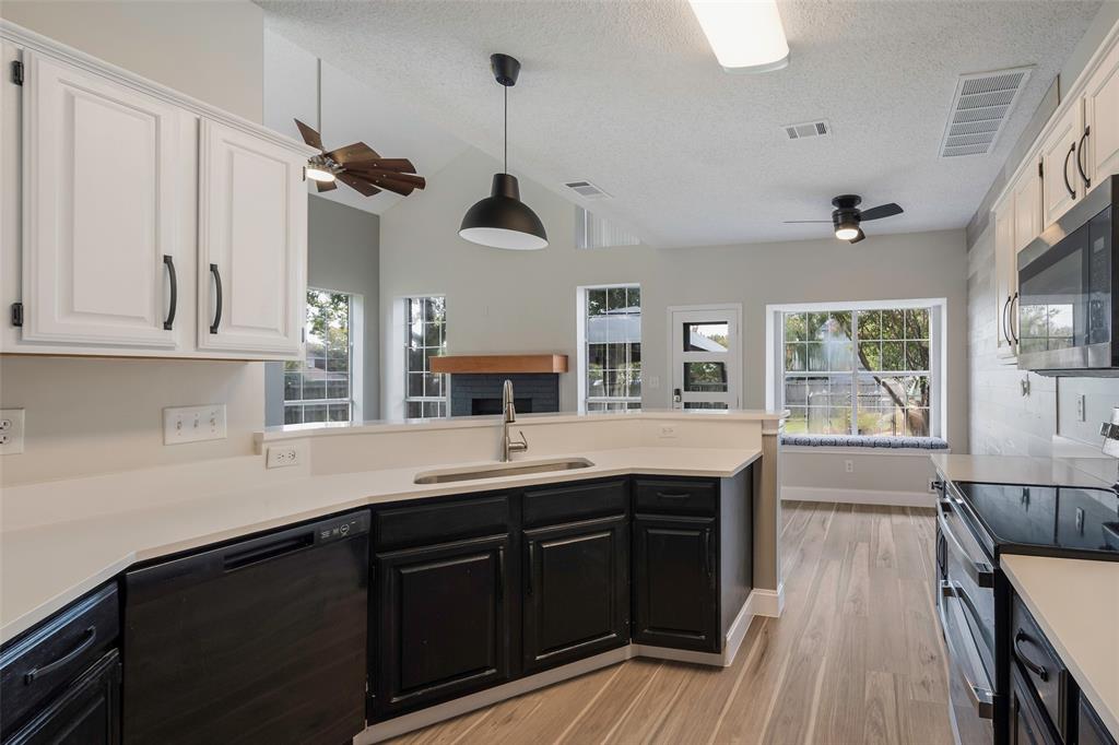 Oaks 02 - Residential