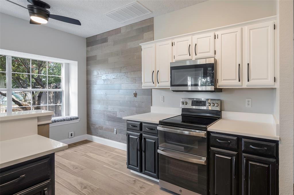 Oaks 02 - Residential