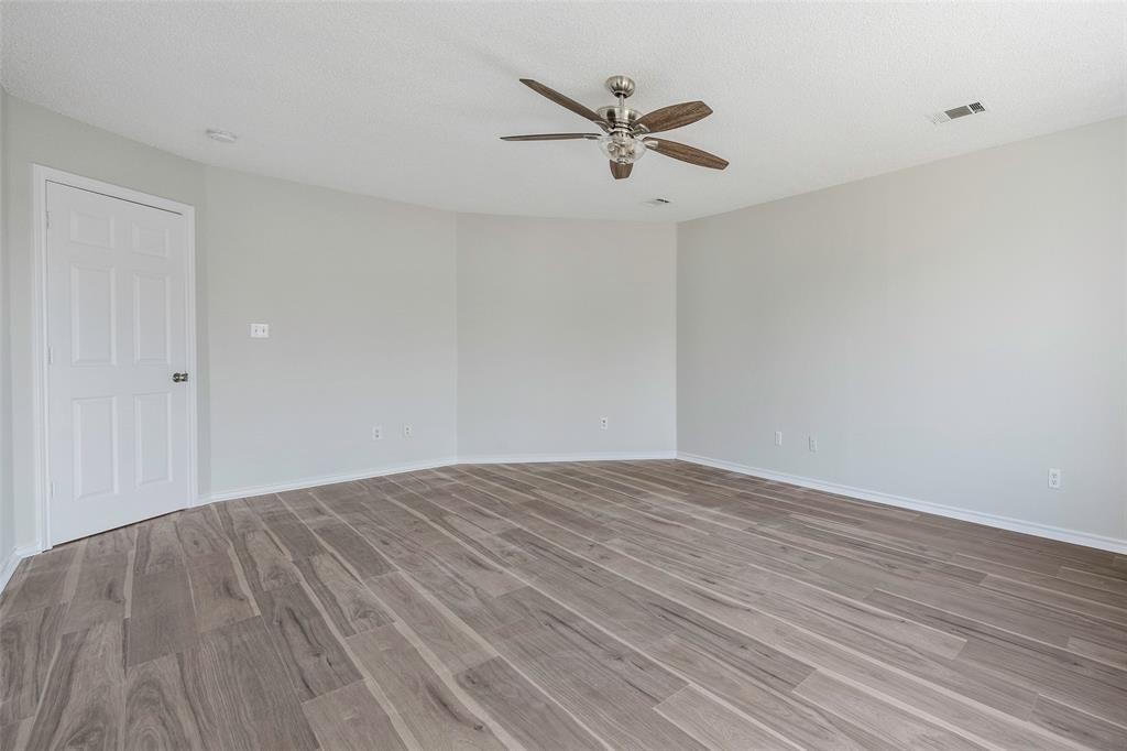 Oaks 02 - Residential