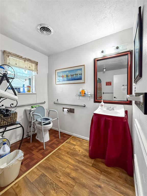 Donna Del Estates - Residential