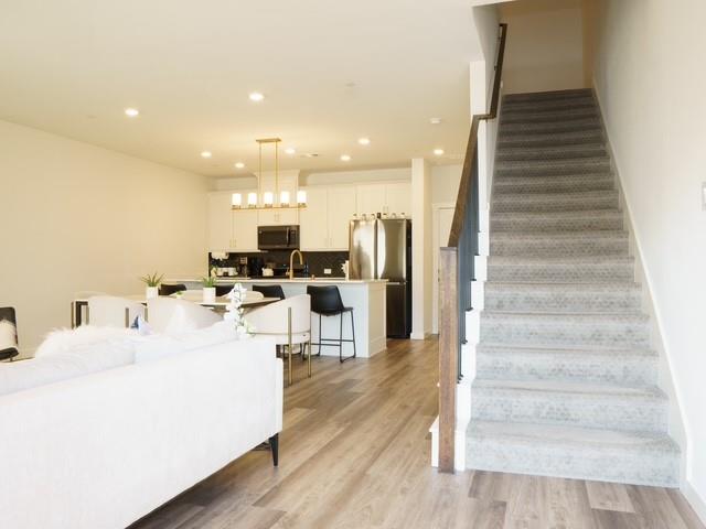 916 Emerling Drive