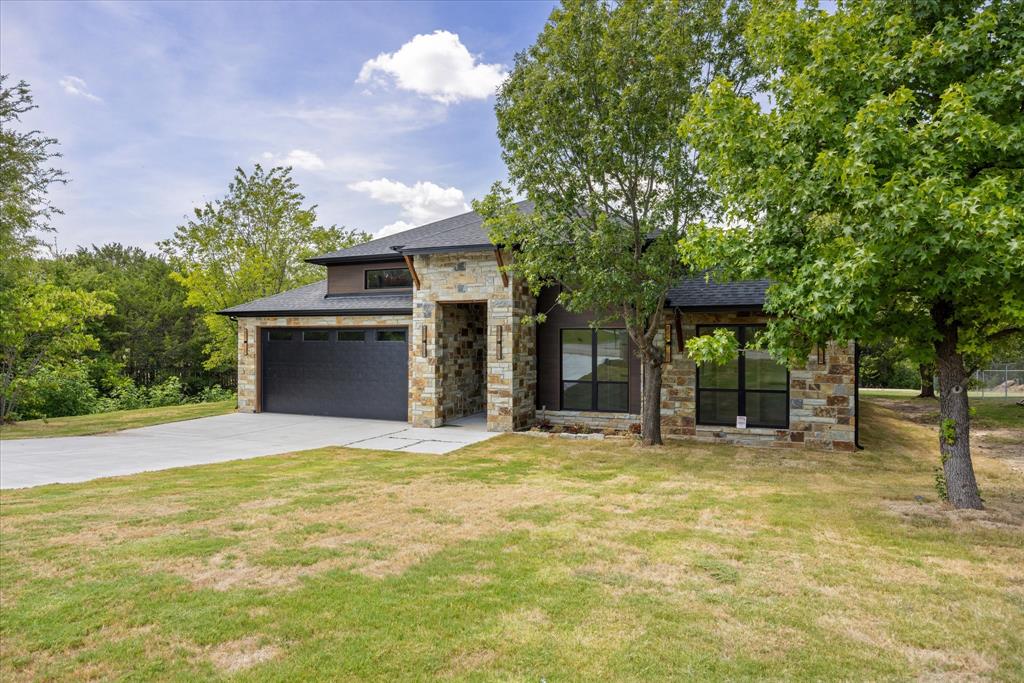 210 Knob Hill Drive