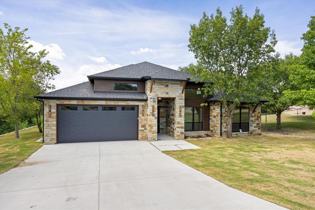 210 Knob Hill Drive