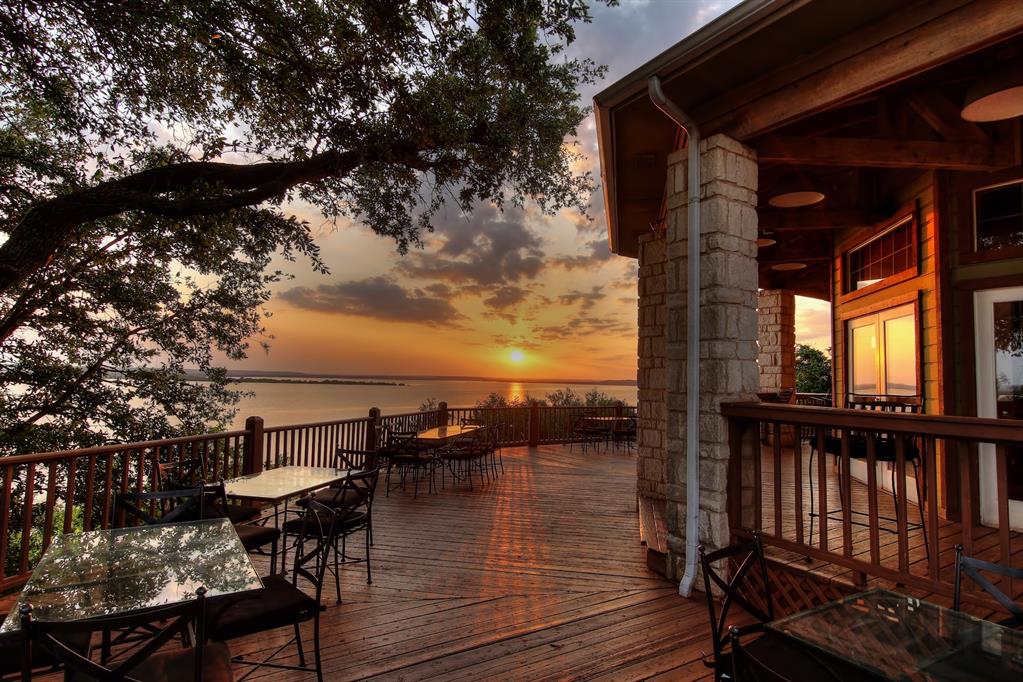 White Bluff #30 - Land