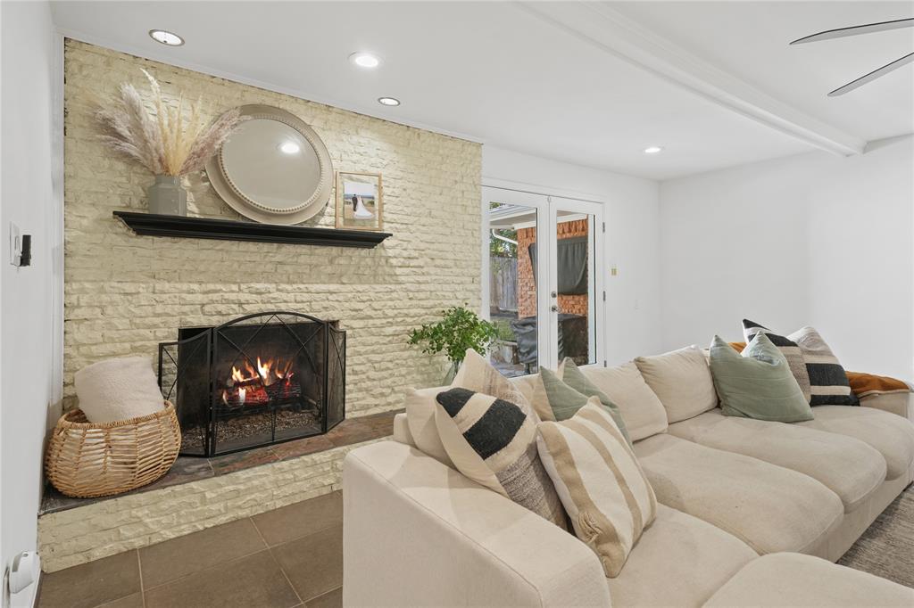 Claremont Add 04 Instl - Residential