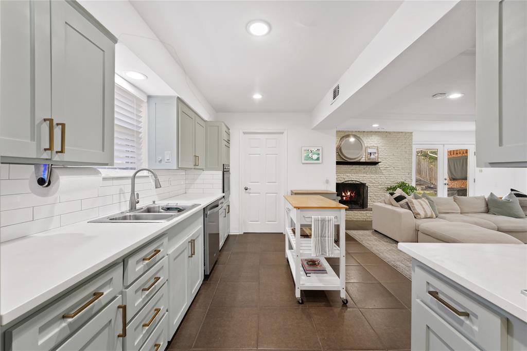 Claremont Add 04 Instl - Residential