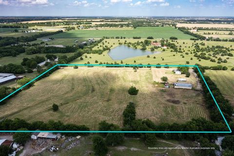 Photo of 375 Prairie View Road, Fate, TX 75189 (MLS # 20999289)
