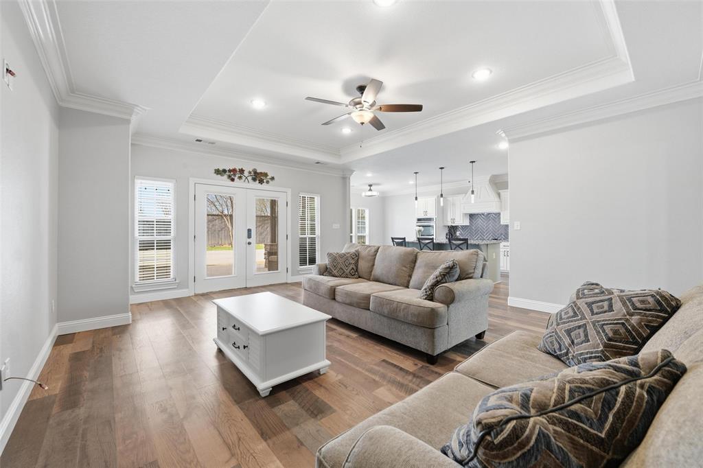 Riggs Place - Residential