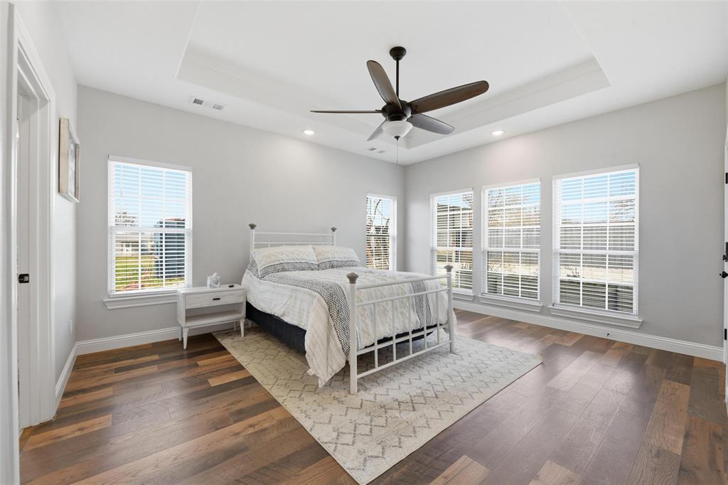 Riggs Place - Residential