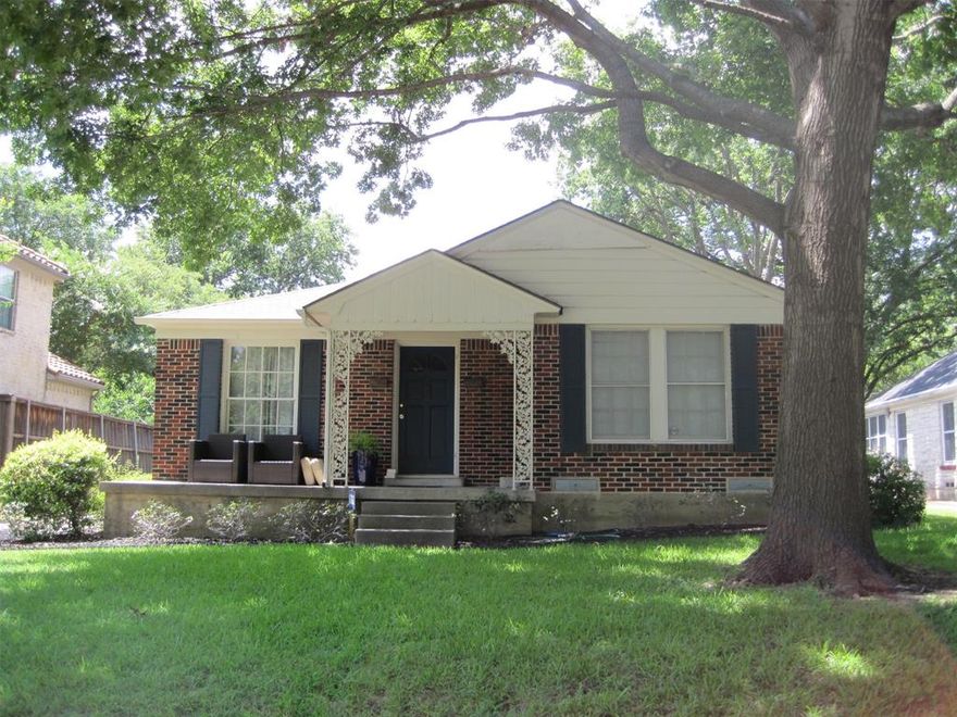 Quaint 1 Bed, 1 Bath Duplex is Located on a Quiet Street with Mature Trees in the M Streets Area! Amenities Include: Living Room w Hardwood Floors, Eat-In Kitchen w SS Gas Stove, Oven, Dishwasher & Fridge! Quartzite Counters! Full Size separate Washer Dryer Room located inside, Central Heat & Air, Fenced Backyard, 1 Carport plus 1 Garage space for covered parking or storage! Close to SMU & White Rock Lake! $60 Application Fee. No Pets. Available around October 16th.