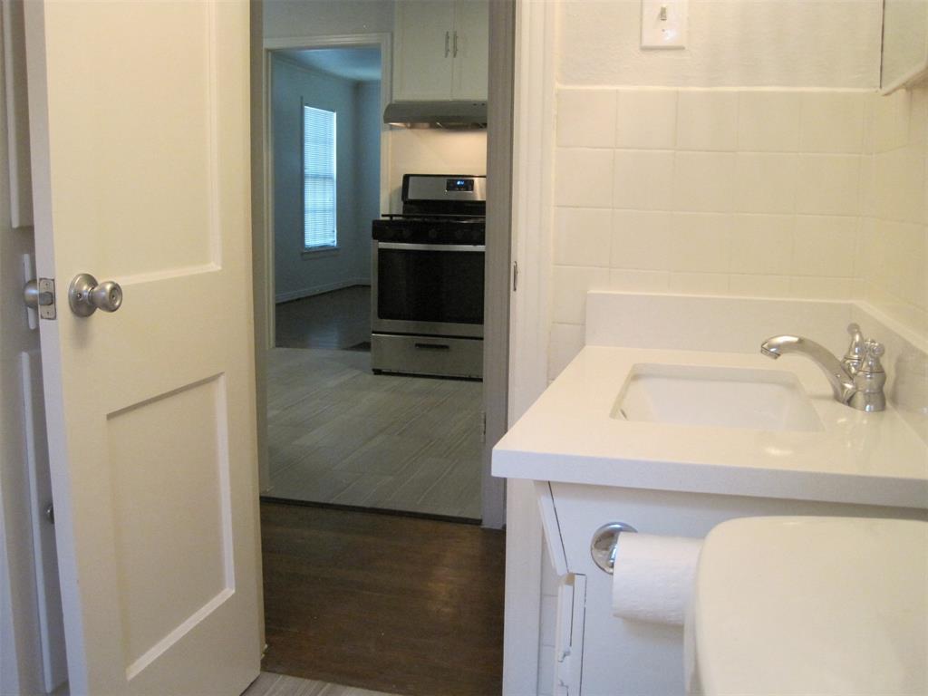 Wilshire Heights - Residential Lease