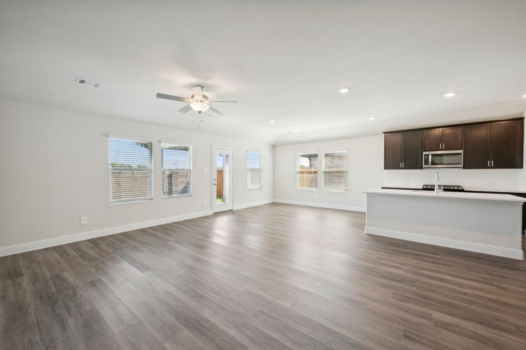 608 Willet Drive