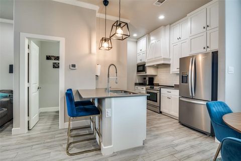 2247 Dorian Place Dallas TX 75228