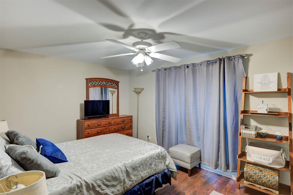 Fairfield Oaks Condos - Residential