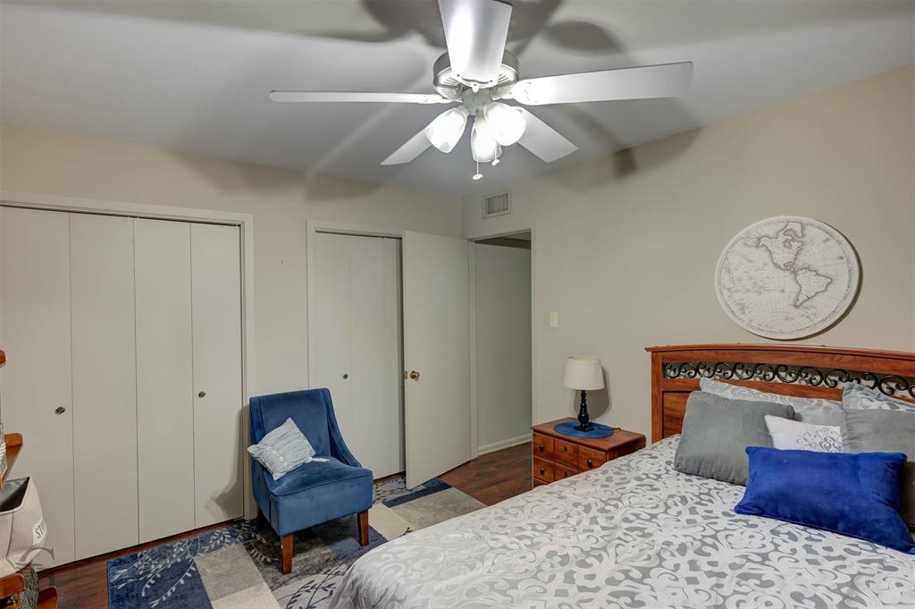 Fairfield Oaks Condos - Residential