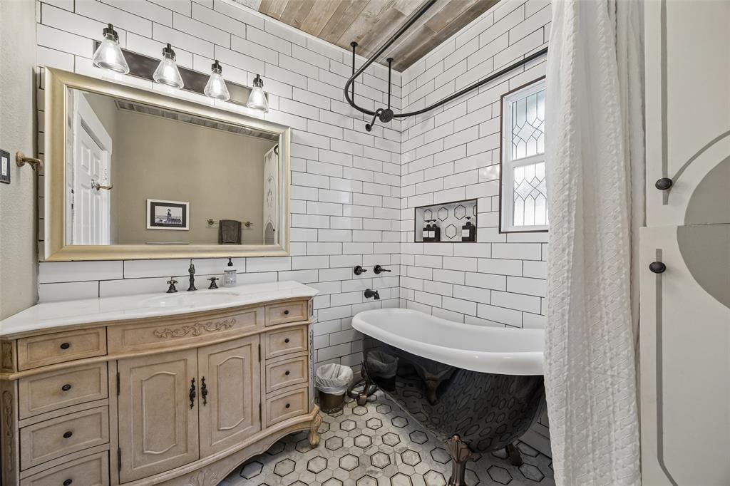 Oak Cliff Annex - Residential