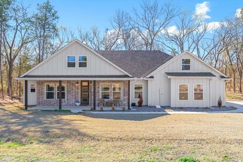 Photo of 1159 Highway 276, Emory, TX 75440 (MLS # 21187370)