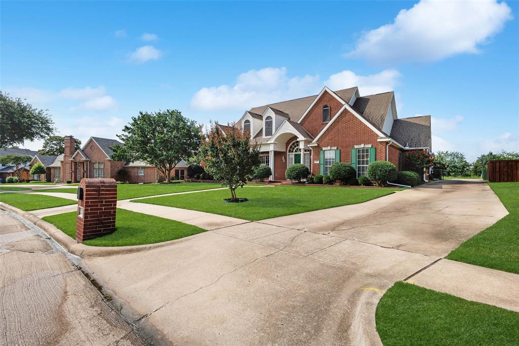 128 Country Club Drive