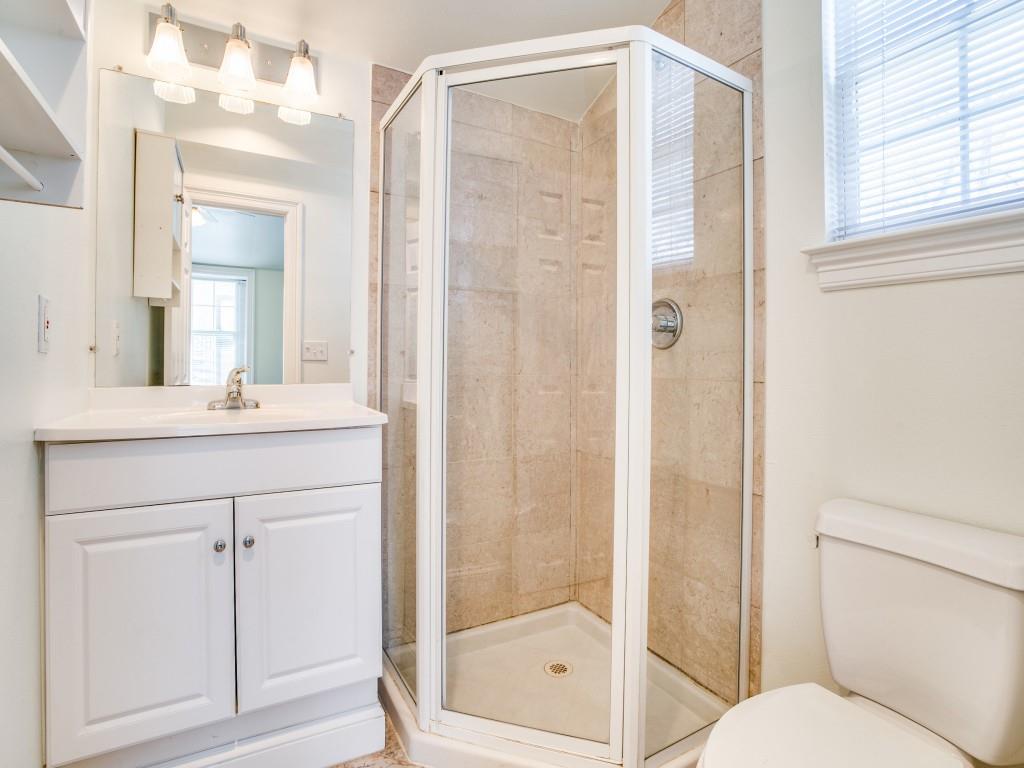 PRESTON PLACE 4 - Residential Lease