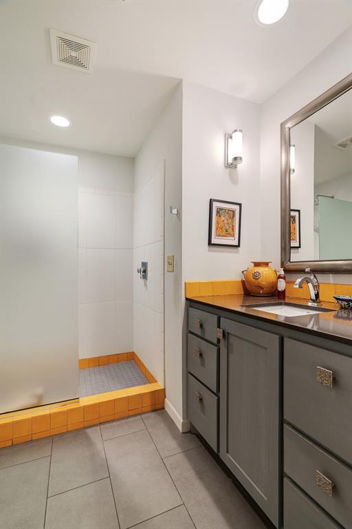 Johnson Woods - Residential