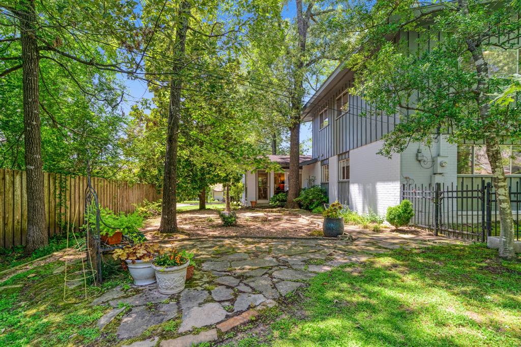 Johnson Woods - Residential