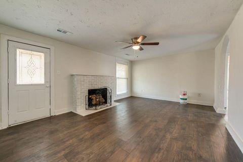 Tiny photo for 618 W Purnell Road, Lewisville, TX 75067 (MLS # 21101570)