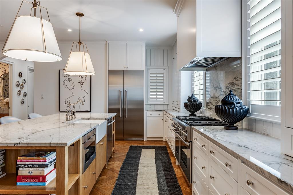 Forest Hills Rev - Residential