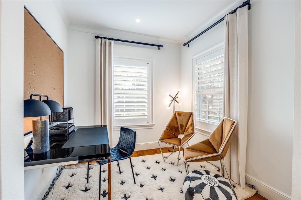 Forest Hills Rev - Residential