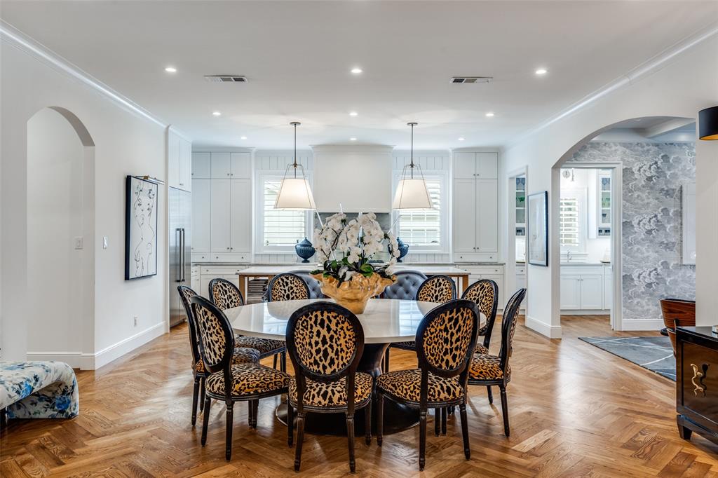 Forest Hills Rev - Residential