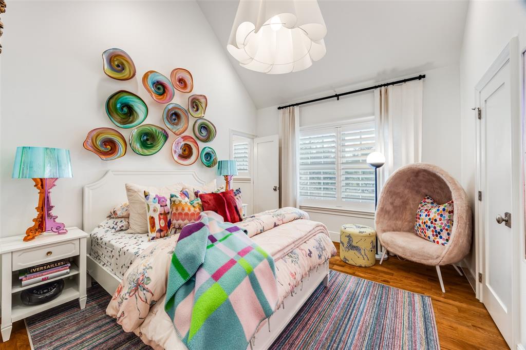 Forest Hills Rev - Residential