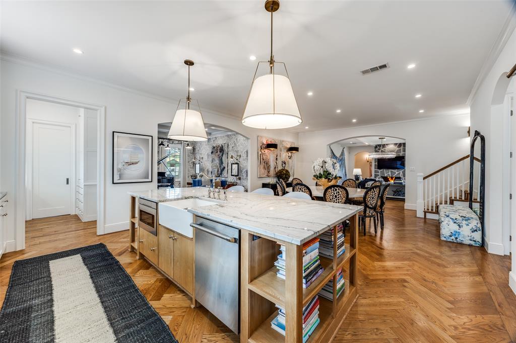 Forest Hills Rev - Residential