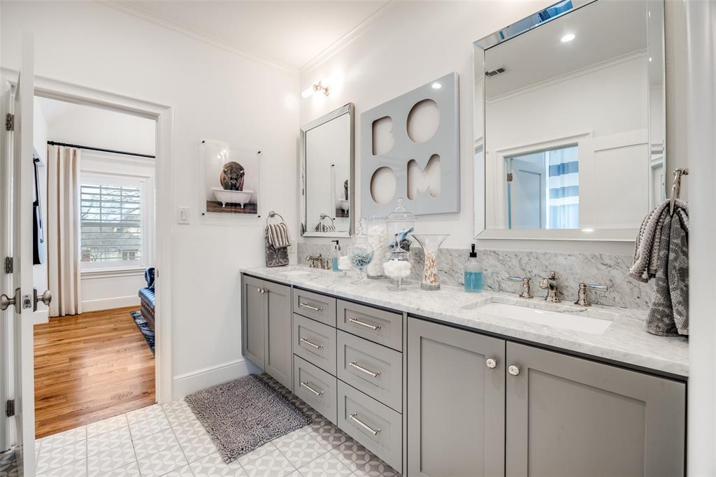 Forest Hills Rev - Residential