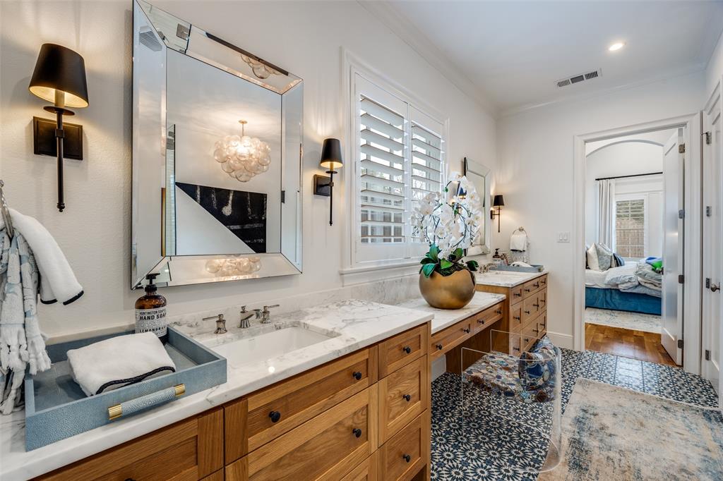 Forest Hills Rev - Residential