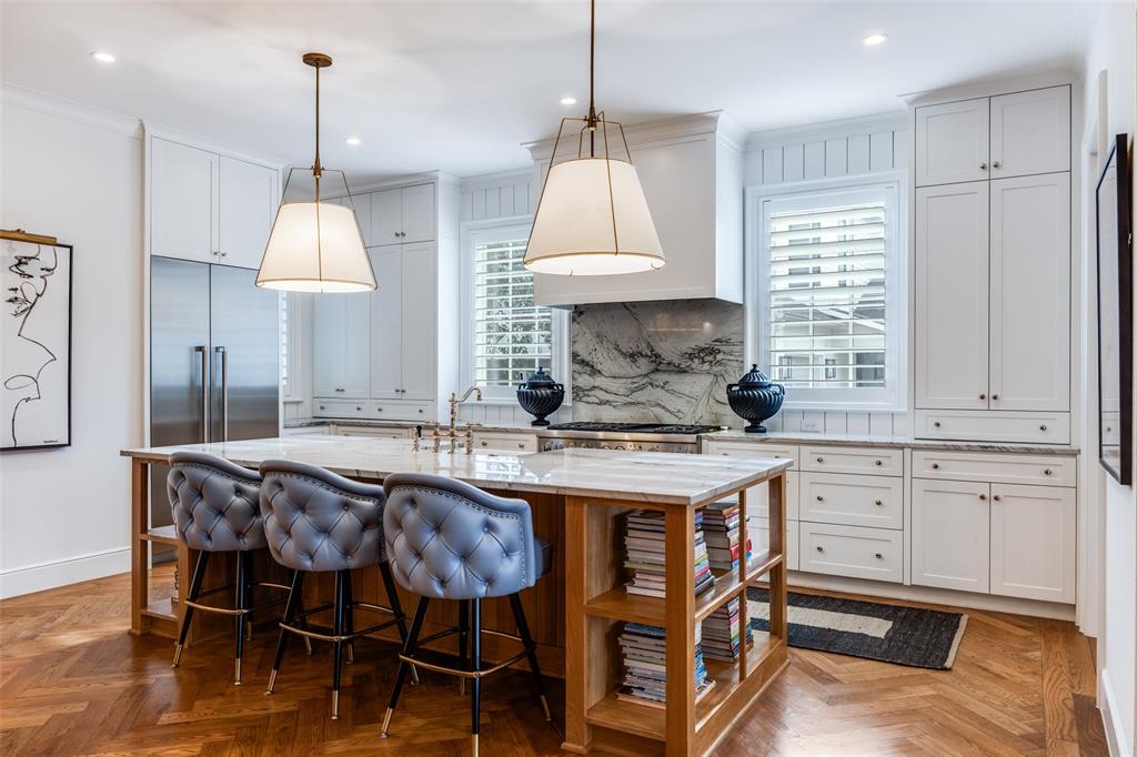 8546 San Pedro Parkway
