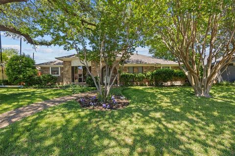12521 Wharton Drive Dallas TX 75243