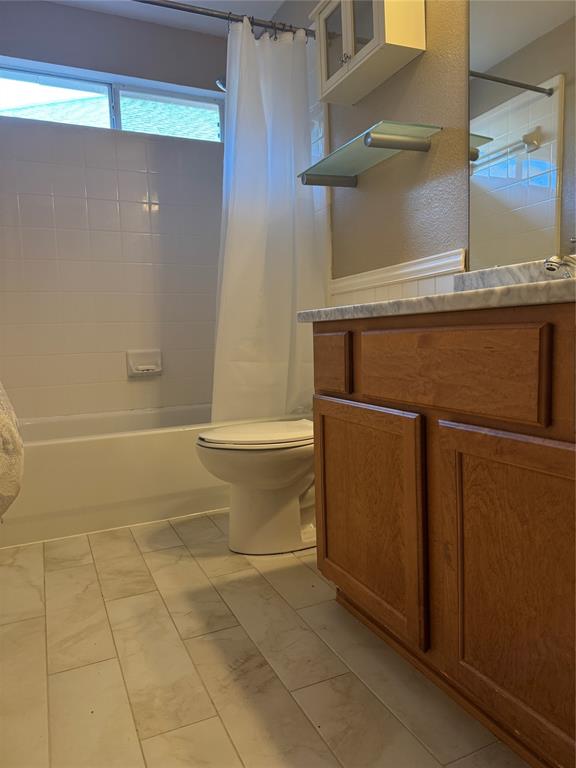 Westchester On The Creek Ph 02 - Residential Lease