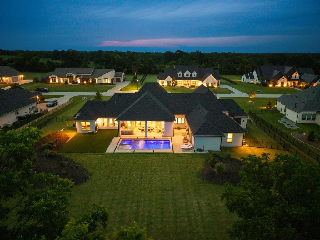 2095 Honey Lane