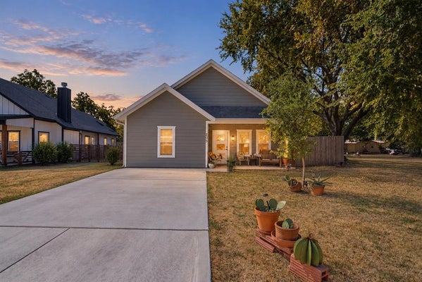 205 OWENS ST, BRIDGEPORT, TX 76426 - Image 7ade29dbd46a7fd61ec647aebca29a2f/1177185745