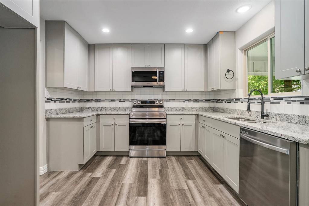 D S Henderson - Residential