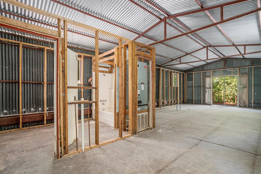 D S Henderson - Residential