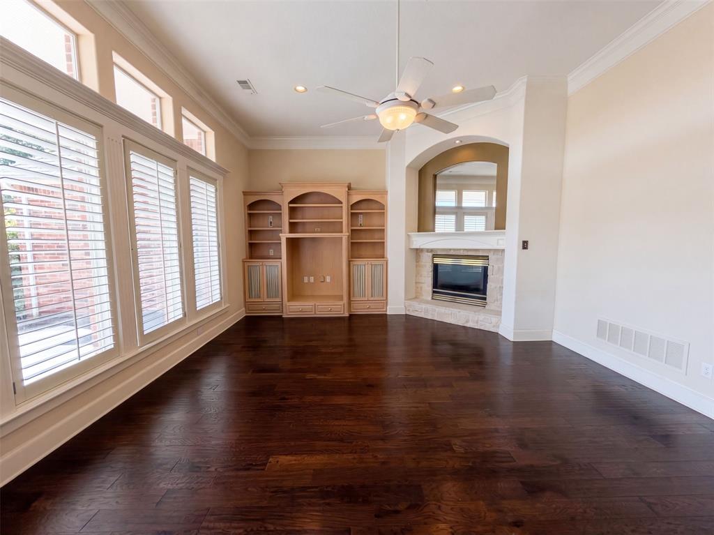 619 Edgewood Lane
